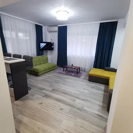 Royal Mamaia Nord Apartament *